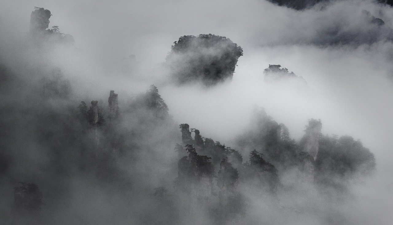 中国传统艺术瑰宝，经典山水国画高清大图展示