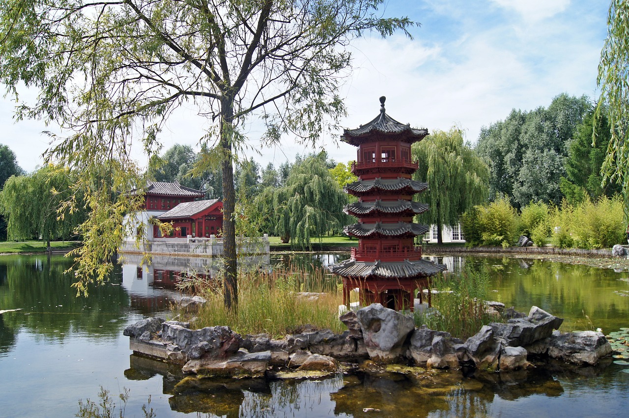 传统艺术的璀璨瑰宝，中国著名国画赏析