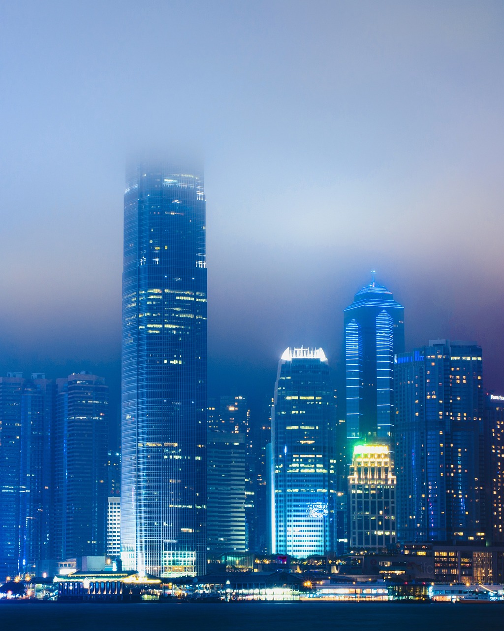 2023年香港最新资料,揭秘香港的独特魅力与未来展望——20年来的变迁及最新资料概览（附详细分析）